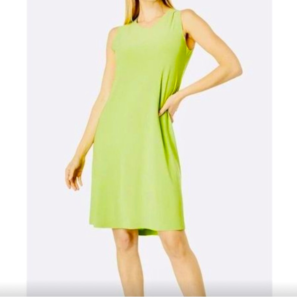 Norma Kamali dress sleeveless stretch spring green Small 36 bust effortless